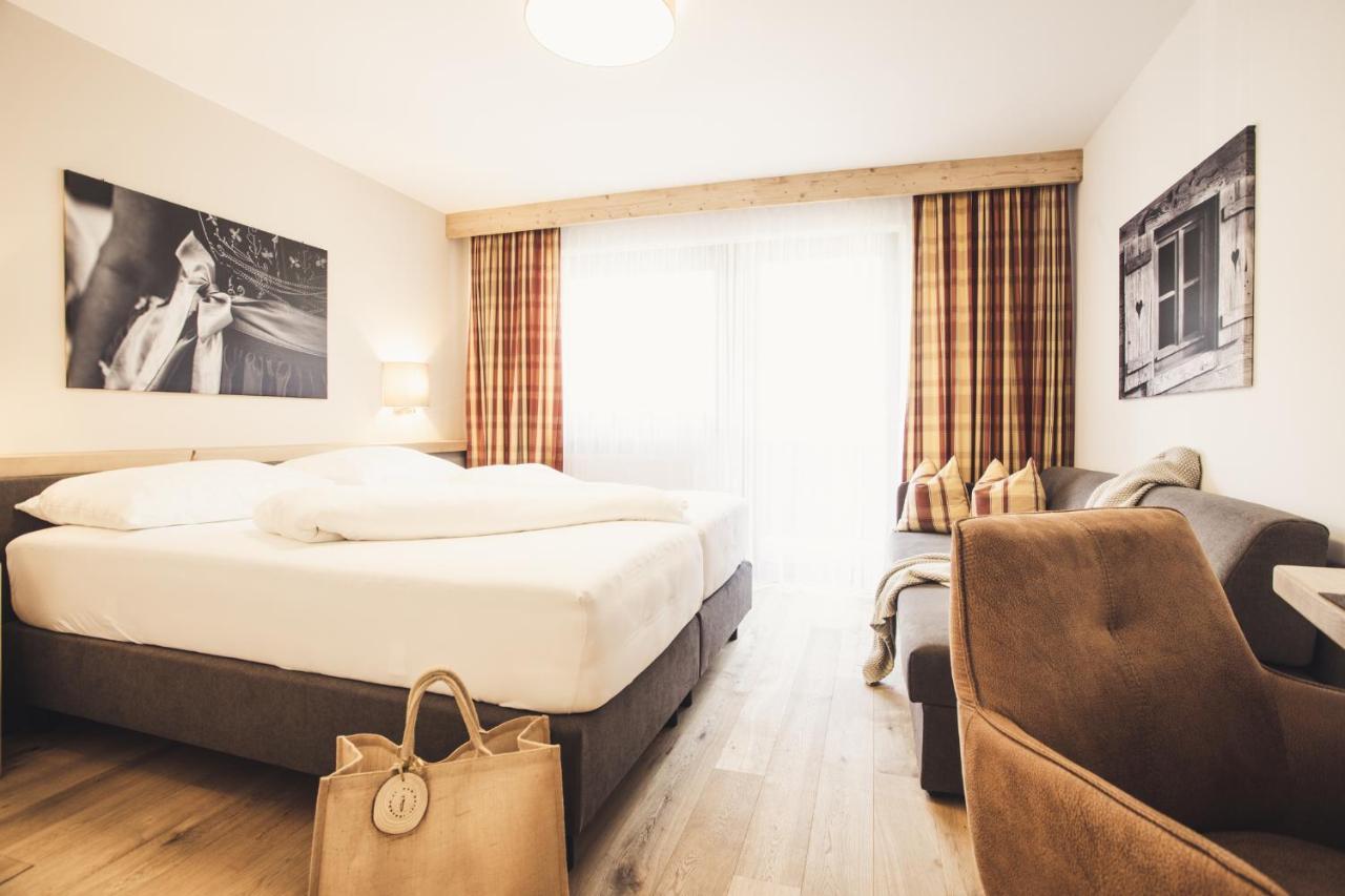 Hotel Johanna Mitten Im Oetztal Umhausen Ngoại thất bức ảnh